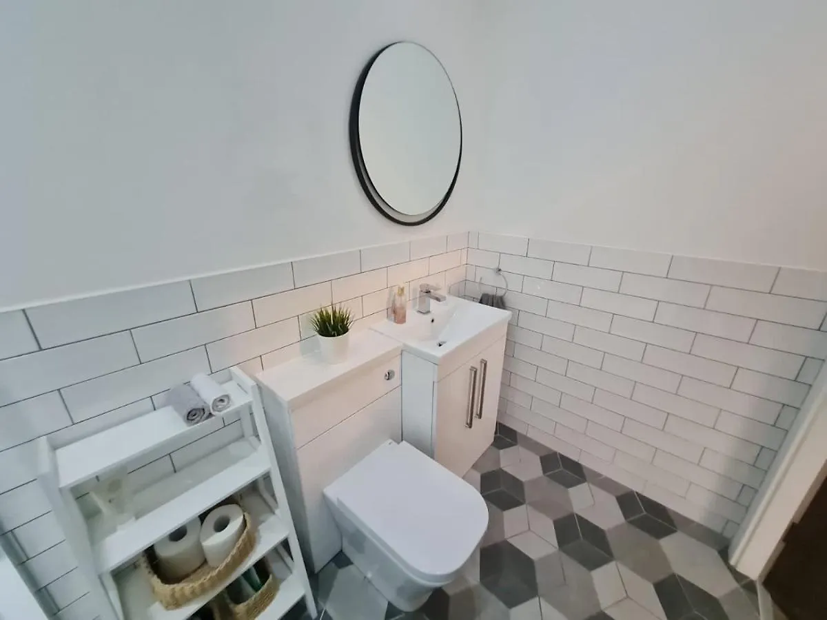 34 Cuppin Street - Luxury City Centre Apartment! Chester